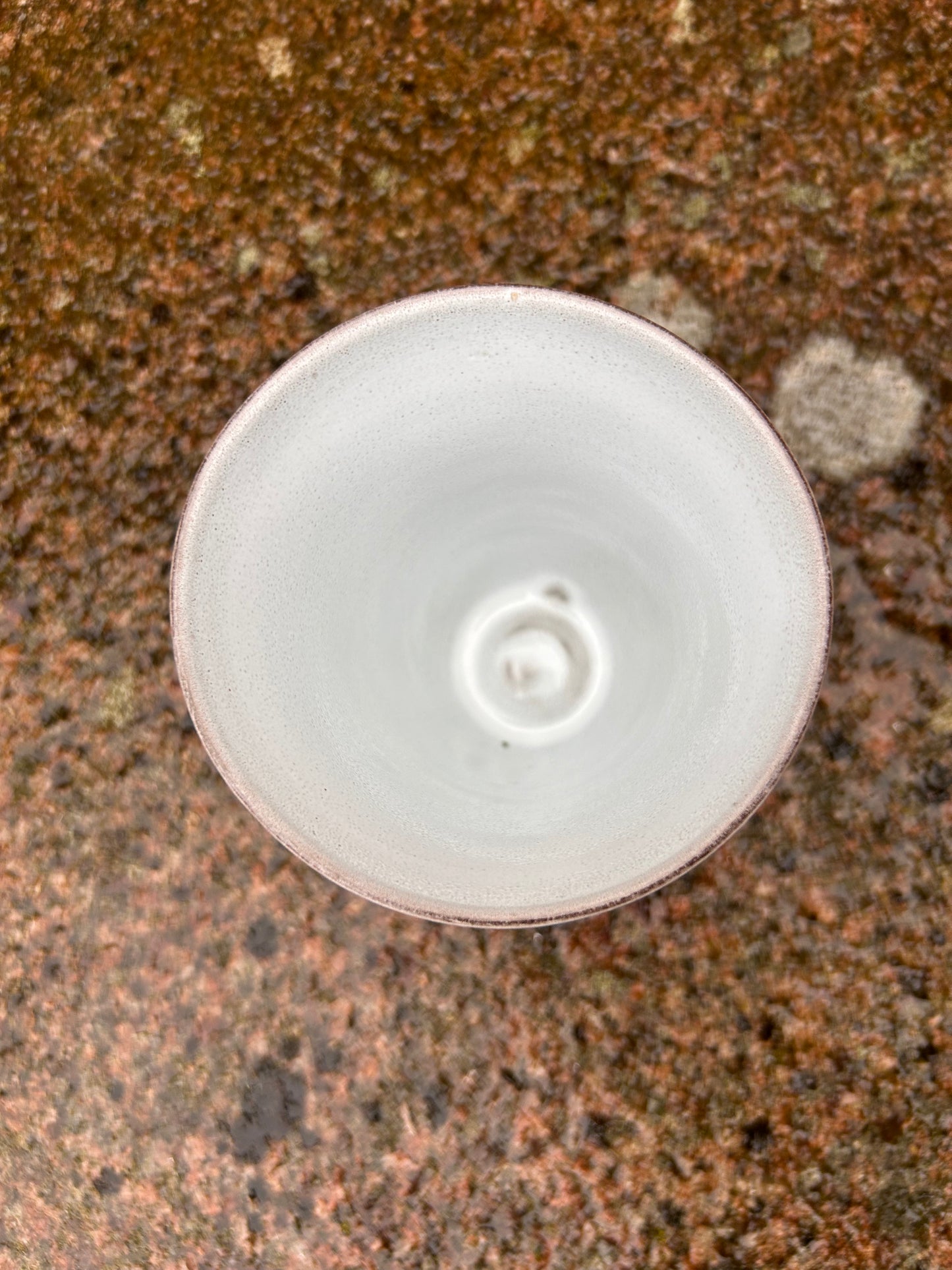 Kopp vit/antracitgrå