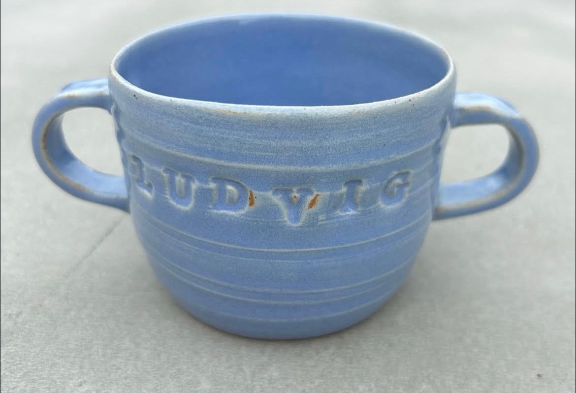 Barnmugg med namn  blå