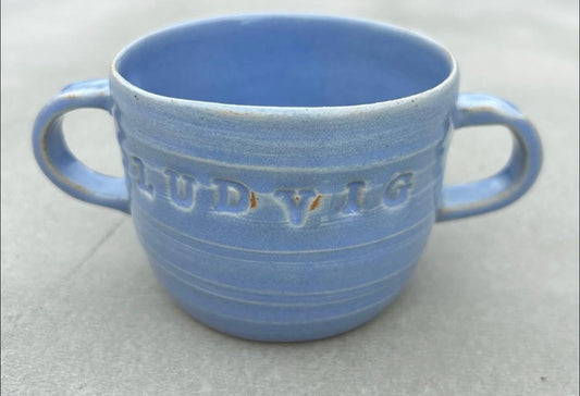 Barnmugg med namn  blå